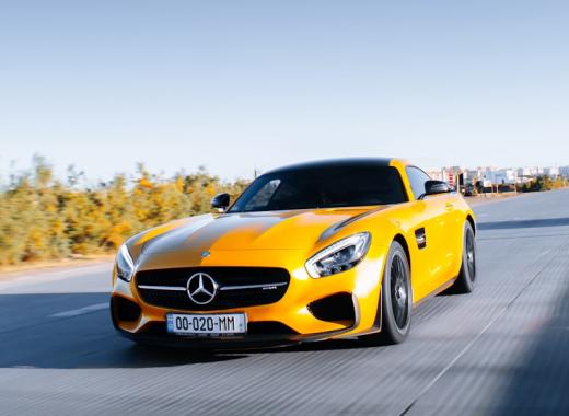 Toyota Camry XLE Hybrid 2024