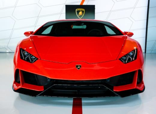 Aston Martin DBX707 2024